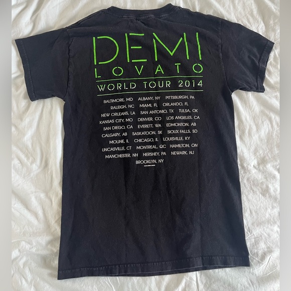 Demi Lovato World Tour 2014 Tee Black and Neon Size Small - Picture 2 of 3